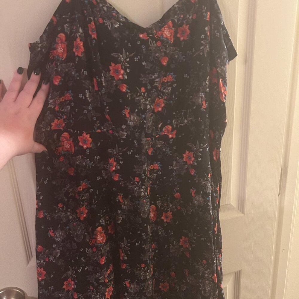 Torrid Black Midi Dress with Red Orange Flowers Pockets 2X Sleeveless Pockets - Picture 6 of 6